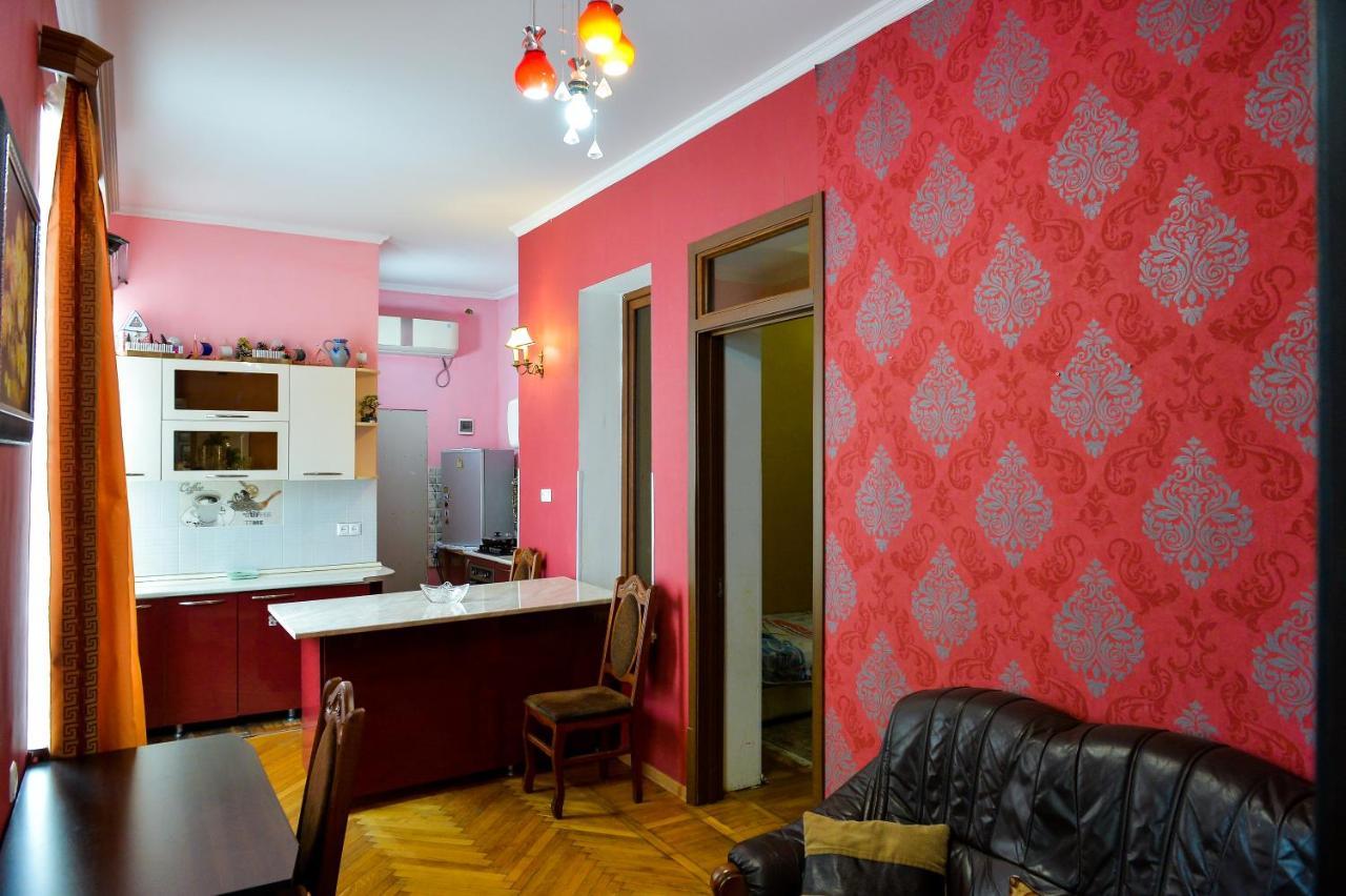 Ok. Bed & Breakfast Kutaisi Exterior photo